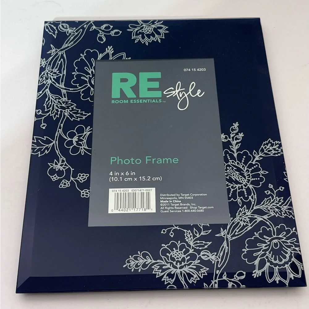 Room Essentials Style Glass‎ Free Standing Floral Blue Photo Frame 4